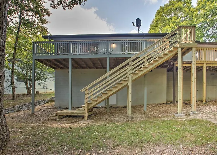 Furnished Deck & Grill: Hot Springs House