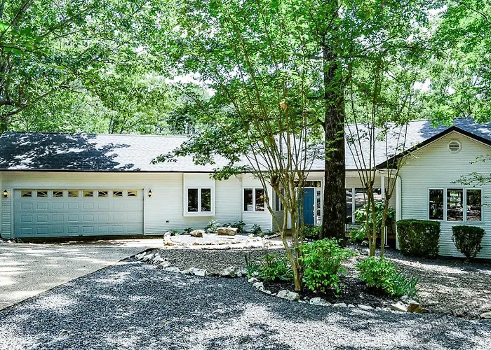 9 Salvatierra Lane